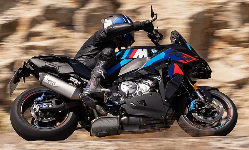 2027 BMW M 1000 XR