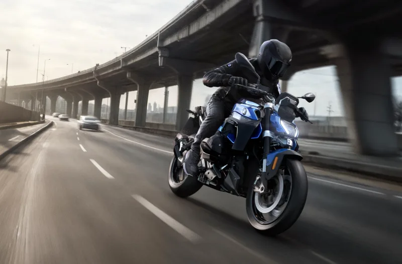 BMW R1300R 2026 Image: 3 BMW R1300R 2026 69697