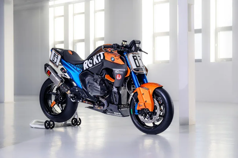 BMW R1300R Superhooligan 2026 Image: 2 BMW R1300R Superhooligan 2026 71149