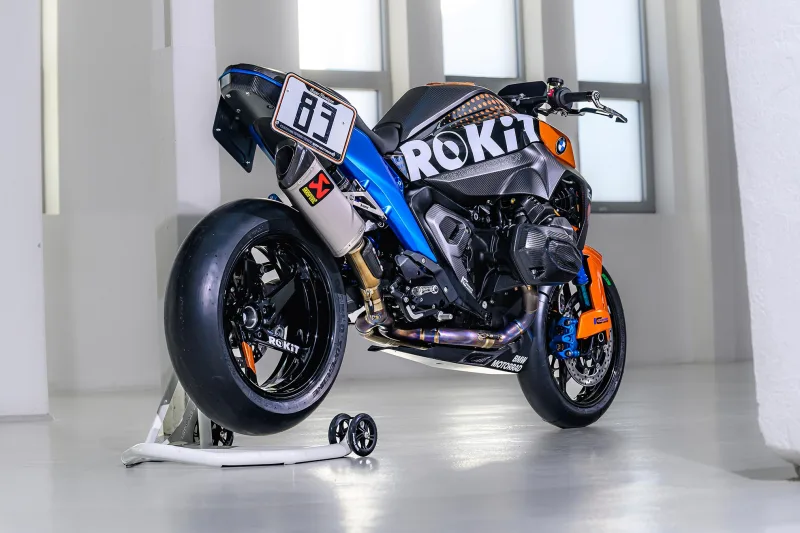 BMW R1300R Superhooligan 2026 Image: 4 BMW R1300R Superhooligan 2026 71151