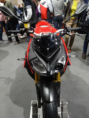 BMW S 1000 R 2025 Image: 1 BMW S 1000 R 2025 60843