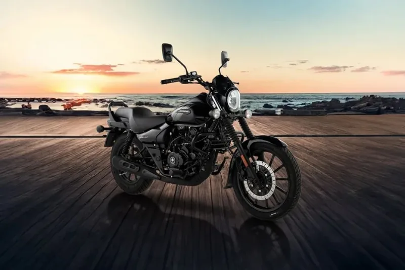 2026 Bajaj Avenger 220 Street