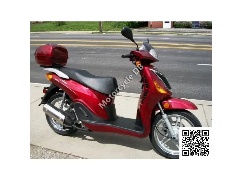CF Moto 250 Freedom Scooter