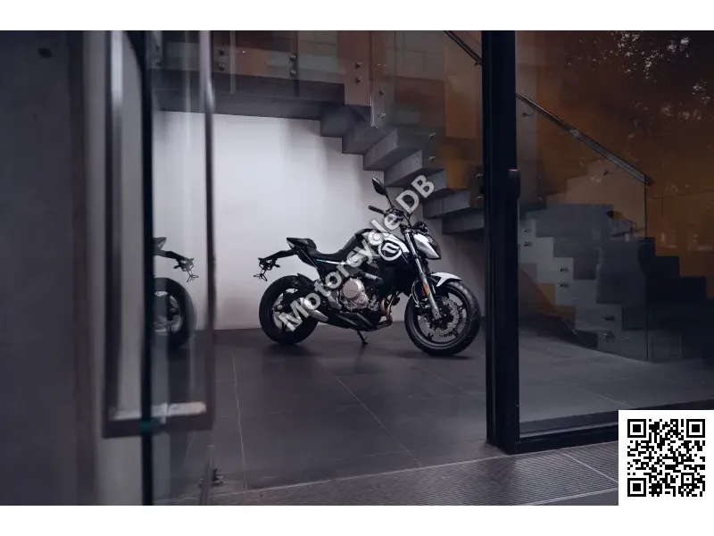 CF Moto 650NK 2022 Image: 5 CF Moto 650NK 2022 35809
