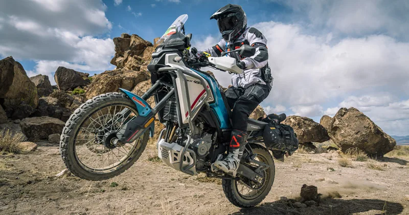 2025 CF Moto Moto Ibex 800 E