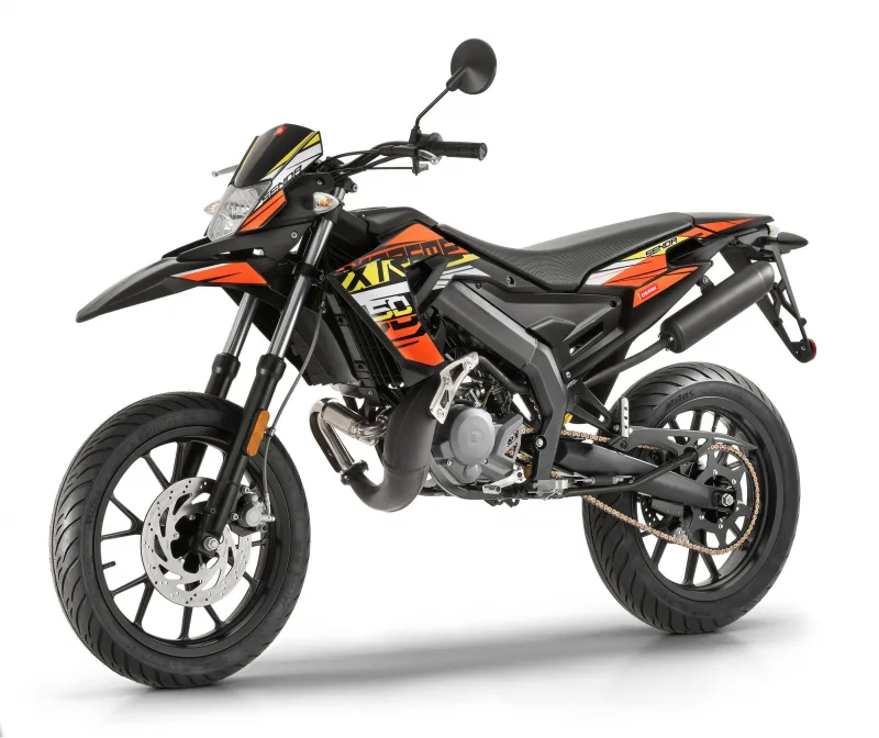 Derbi Senda DRD Xtreme 50 SM 2018 Image: 2 Derbi Senda DRD Xtreme 50 SM 2018 74703