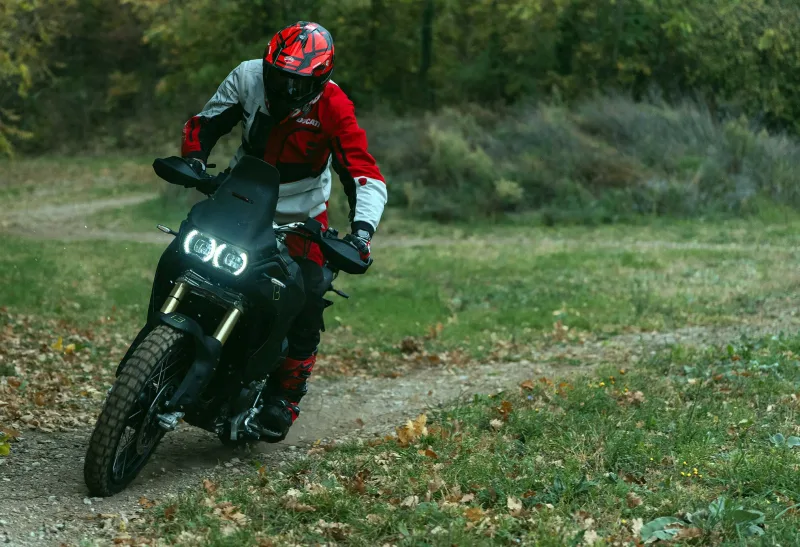 Ducati DesertX 2026 Image: 2 Ducati DesertX 2026 70809