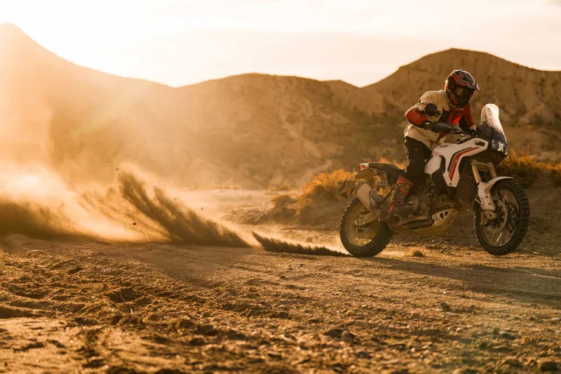 Ducati DesertX V2 2026 71146