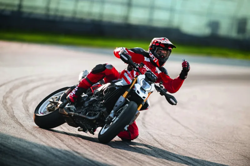 Ducati Hypermotard 950 Rve 2025 Image: 2 Ducati Hypermotard 950 Rve 2025 73006