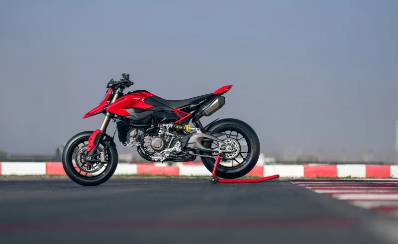 Ducati Hypermotard V2 2026 Image: 3 Ducati Hypermotard V2 2026 70791