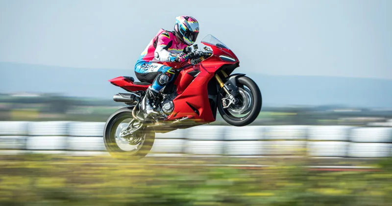 Ducati Panigale V2 2025 Image: 2 Ducati Panigale V2 2025 73016