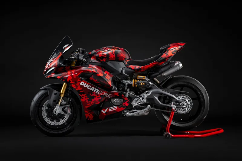 Ducati Panigale V2 FB63 2026 70806