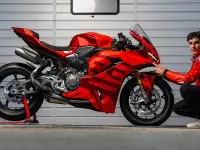 Ducati Panigale V2 MM93 2026 70797 Thumb