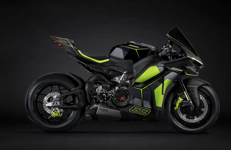Ducati Panigale V4 Lamborghini Speciale Clienti 2026 Image: 2 Ducati Panigale V4 Lamborghini Speciale Clienti 2026 69709