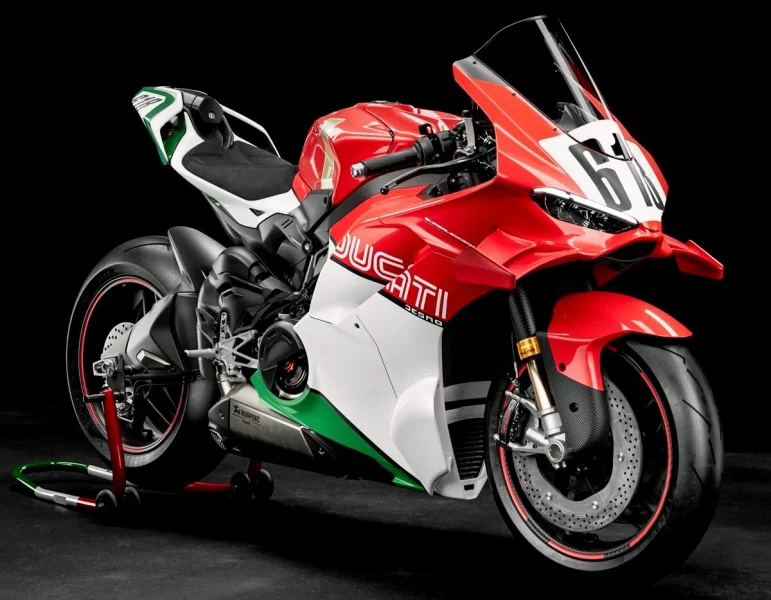 2027 Ducati Superleggera V4 Centenario Tricolore