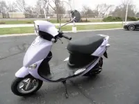 Genuine Scooter Buddy 50 2025 74105 Thumb