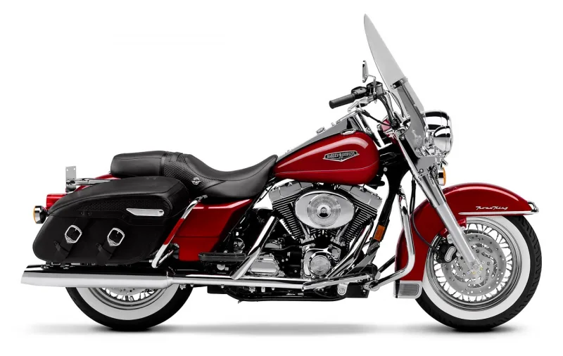 Harley-Davidson FLHRCI Road King Classic 2005 Image: 2 Harley-Davidson FLHRCI Road King Classic 2005 74598