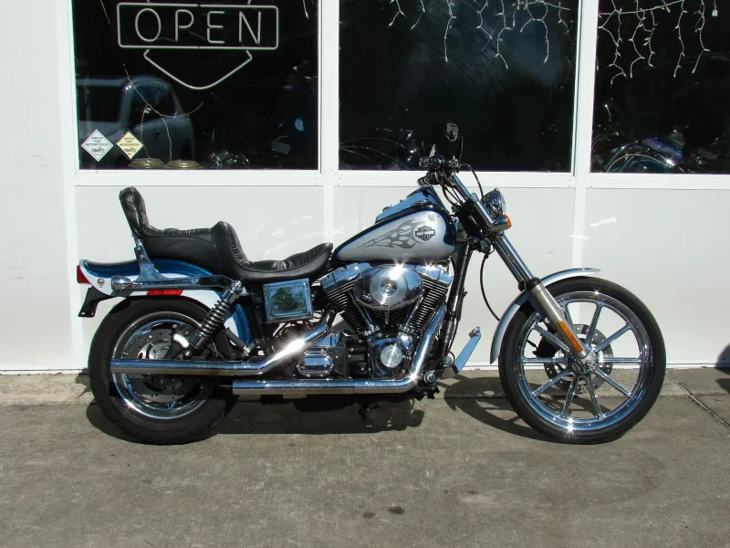 Harley-Davidson FXDWG Dyna Wide Glide 2002 Image: 2 Harley-Davidson FXDWG Dyna Wide Glide 2002 74541