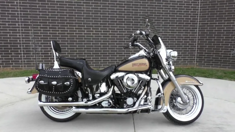 Harley-Davidson Heritage Softail Classic 1996 Image: 2 Harley-Davidson Heritage Softail Classic 1996 74641