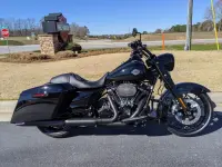 Harley-Davidson Road King 2021 74600 Thumb