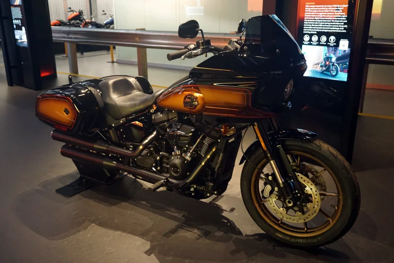 Harley-Davidson Low Rider ST 2025 74923