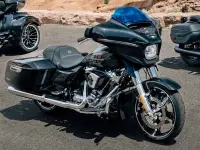 Harley-Davidson Street Glide Liberty Edition 2026 69601 Thumb