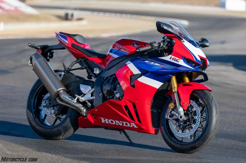 2025 Honda CBR1000RR-R Fireblade SP