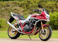 Honda CB1300 Super Bol Dor 2015 74148 Thumb