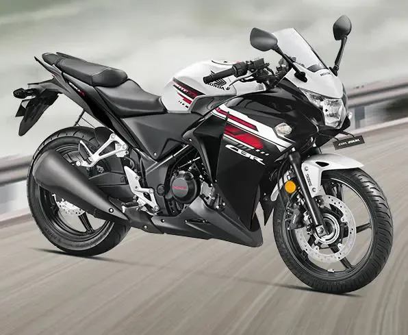 Honda CBR250R 2015 Image: 1 Honda CBR250R 2015 74150