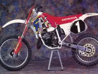 Honda CR 125 1992 74717 Thumb