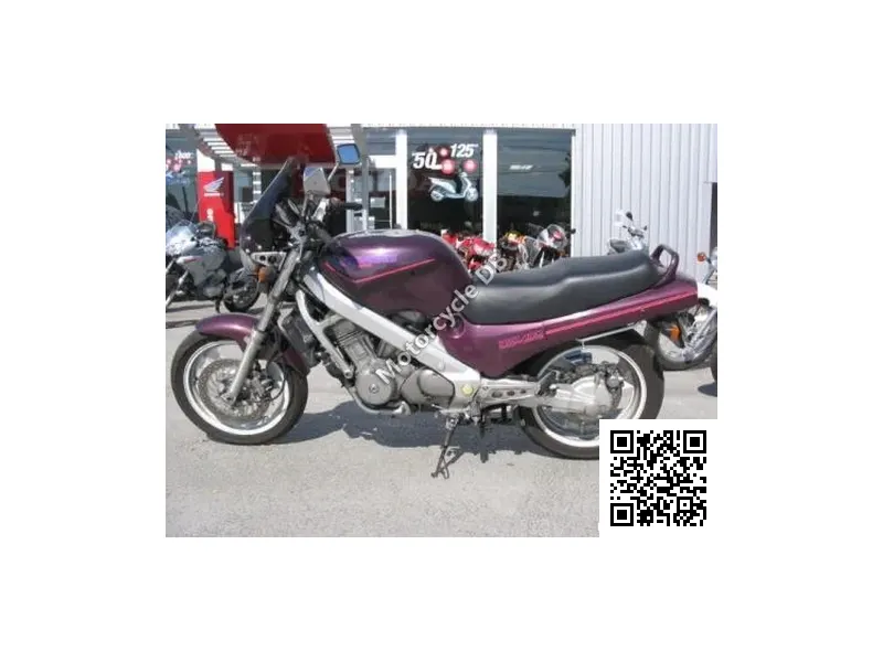 Honda NTV 650 Revere (reduced Effect)
