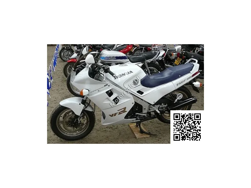 Honda VFR 750 F (reduced Effect) 1986 Image: 1 Honda VFR 750 F (reduced Effect) 1986 18159