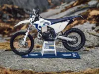 Husqvarna TE300 2026 70048 Thumb
