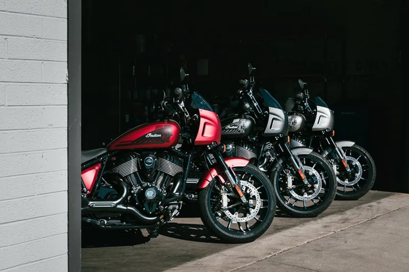 Indian Chief Bobber Dark Horse 2024 Image: 2 Indian Chief Bobber Dark Horse 2024 73360