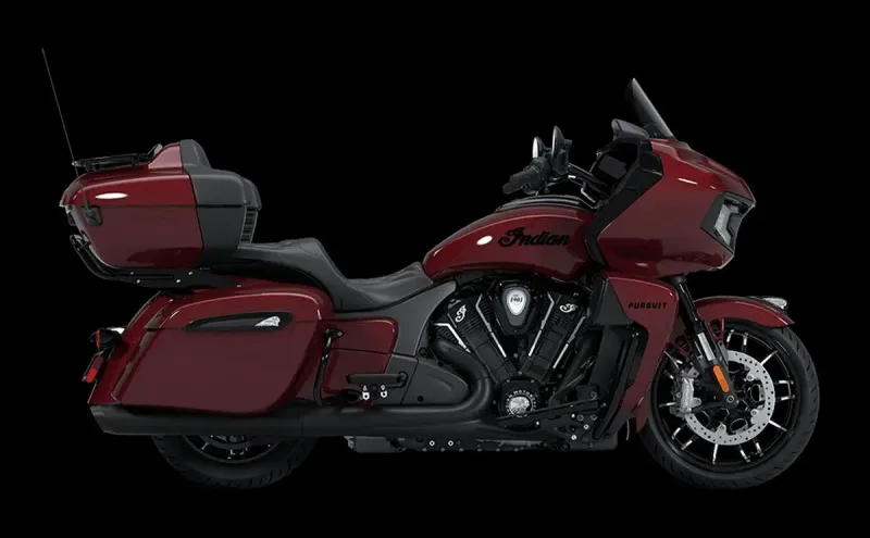Indian Pursuit 108 Dark Horse 2026 Image: 4 Indian Pursuit 108 Dark Horse 2026 70771