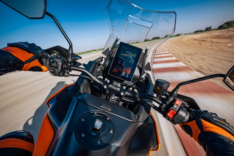 KTM 1390 Super Adventure S 2026 Image: 2 KTM 1390 Super Adventure S 2026 70125