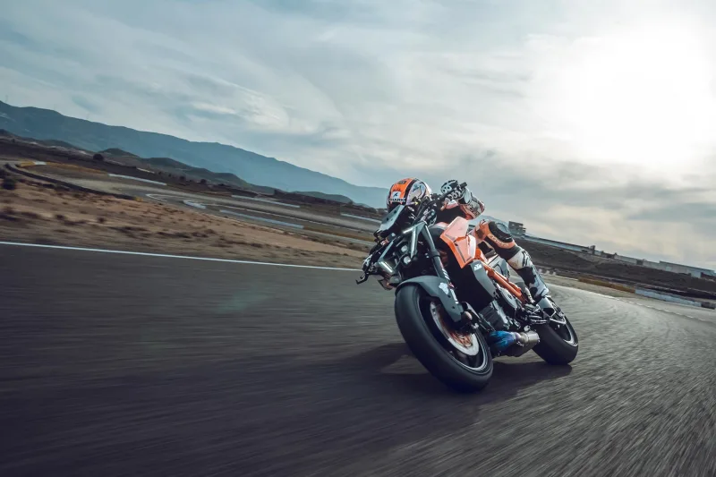 KTM 1390 Super Duke R 2026 Image: 4 KTM 1390 Super Duke R 2026 71013