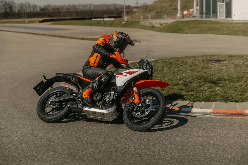 KTM 390 Adventure X 2026 Image: 2 KTM 390 Adventure X 2026 71163