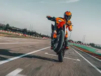 KTM 390 SMC R 2026 71177 Thumb