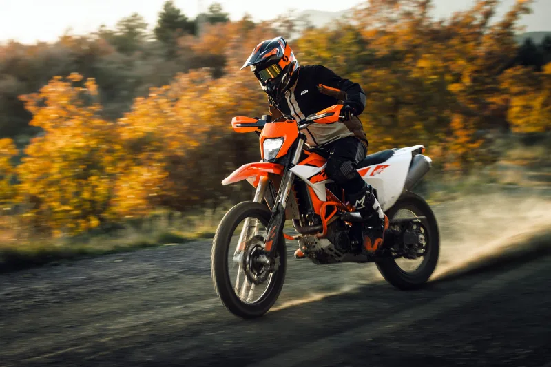 KTM 690 Enduro R 2026 69998