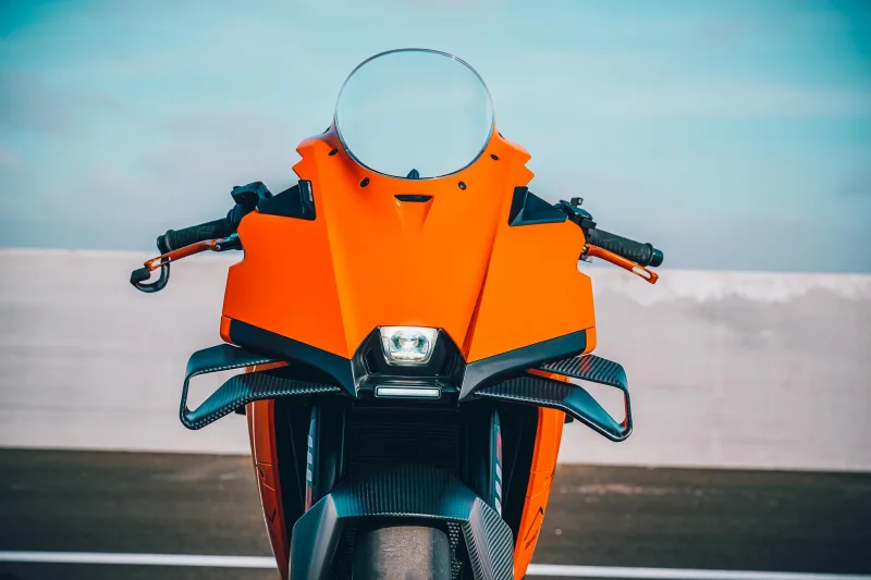 KTM 990 RC R 2026 69428
