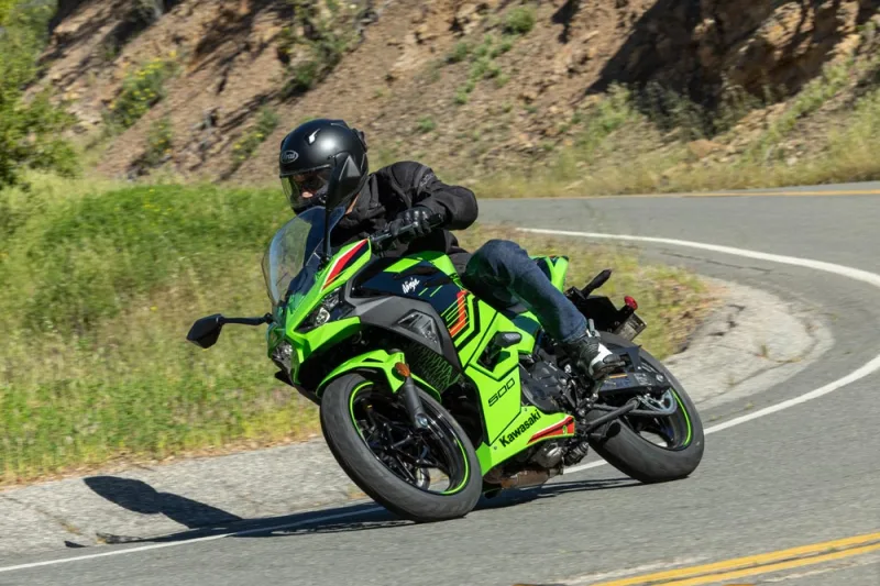 Kawasaki Ninja 500 SE Krt Edition 2025 Image: 2 Kawasaki Ninja 500 SE Krt Edition 2025 73474