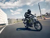 Kawasaki Z125 2026 70152 Thumb