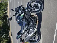 Kawasaki Z500 SE Performance 2025 61126 Thumb
