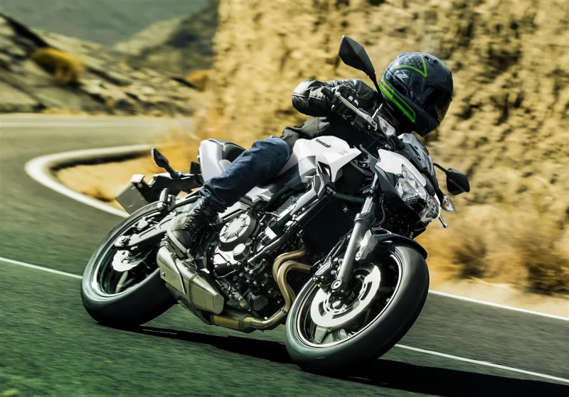 Kawasaki Z650 ABS 2026 Image: 2 Kawasaki Z650 ABS 2026 70004