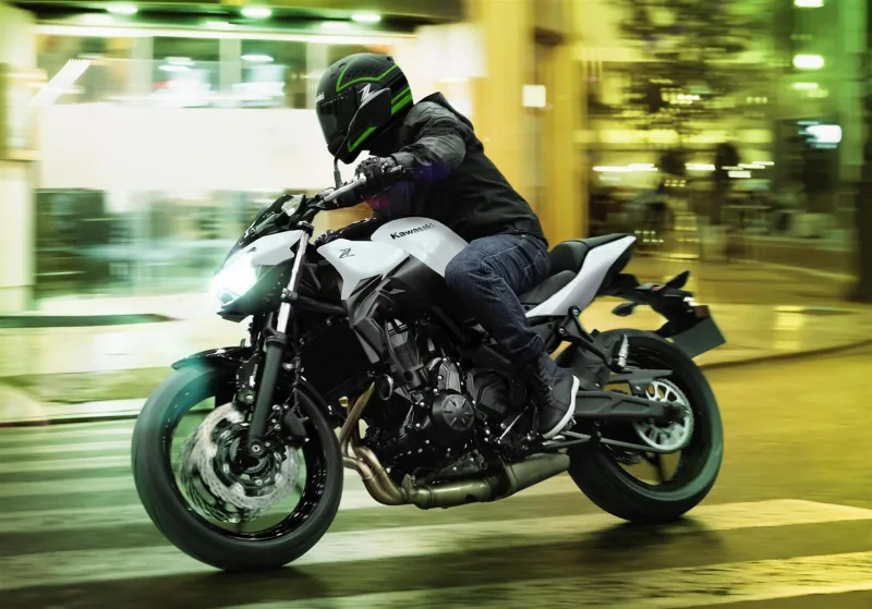 Kawasaki Z650 ABS 2026 Image: 3 Kawasaki Z650 ABS 2026 70005