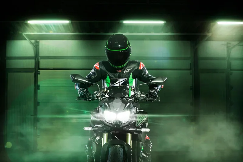 Kawasaki Z H2 SE ABS 2026 Image: 1 Kawasaki Z H2 SE ABS 2026 69373