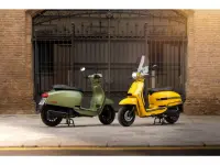 Lambretta V125 Special 2023 74592 Thumb