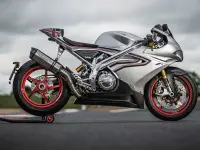 Norton V4SV 2025