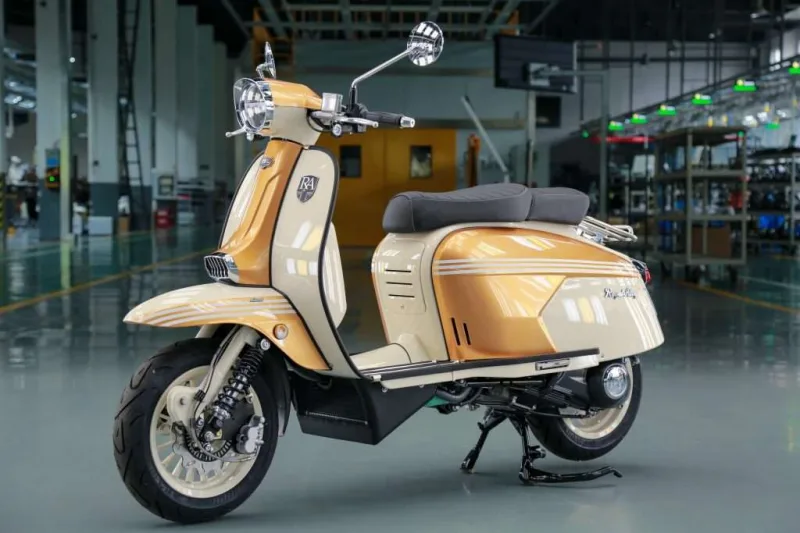 2026 Royal Alloy Gp 300 SE